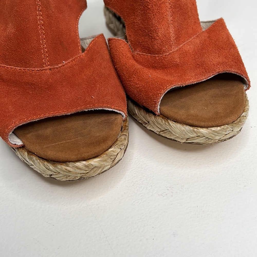 Bibi Lou rust orange suede & chevron wedge size 9 from Anthropologie - Picture 15 of 15